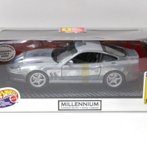 1:18 Hot Wheels Ferrari 550 Maranello Coupe metal polish