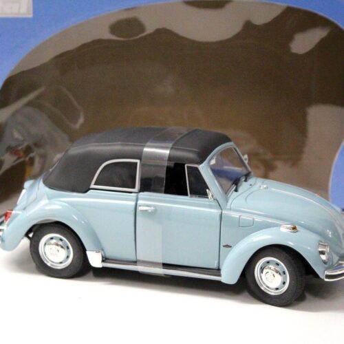 1:18 Revell VW Käfer 1302 LS Cabriolet blue