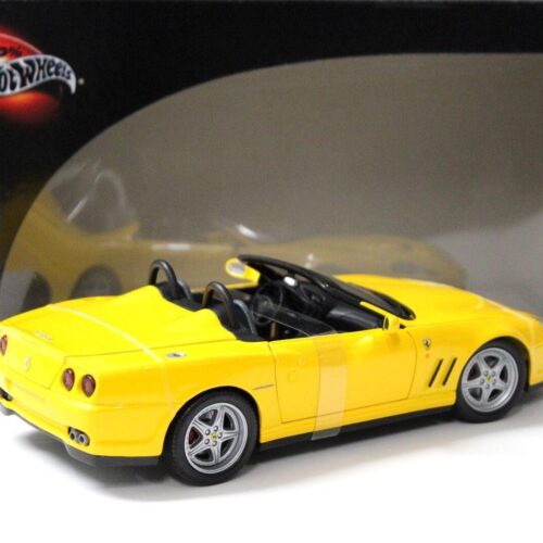 1:18 Hot Wheels Ferrari 550 Barchetta Pininfarina yellow