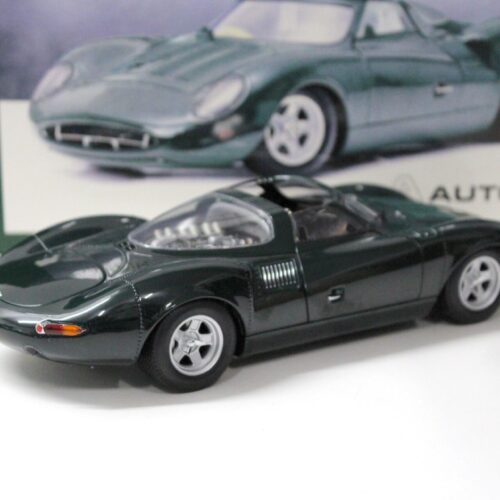 1:18 AUTOart Jaguar XJ 13 dark green