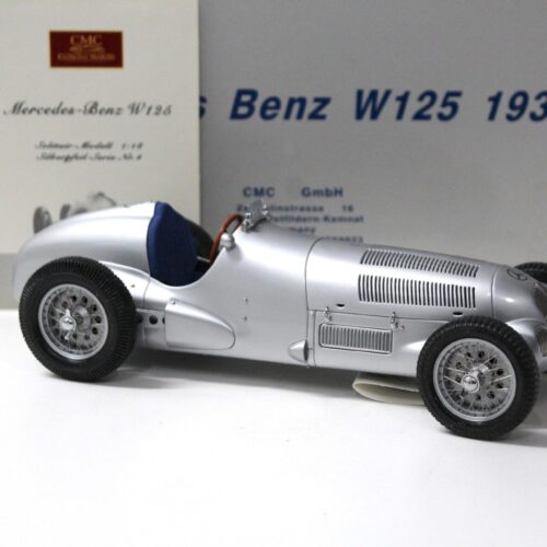 1:18 CMC Mercedes W125 Silberpfeil 1937 silver M-031