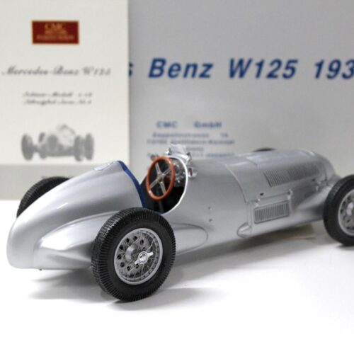 1:18 CMC Mercedes W125 Silberpfeil 1937 silver M-031