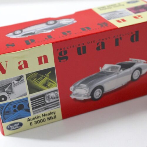1:43 Vanguards Austin Healey E 3000 MKII Healey Blue & Ivory white