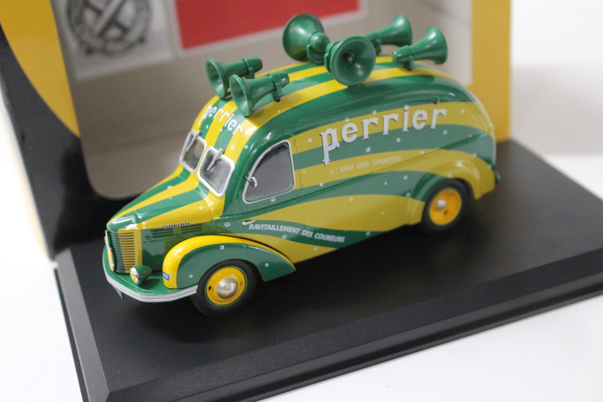 1:43 Lutil Momaco Hotchkiss PL20 "PERRIER" green/ yellow