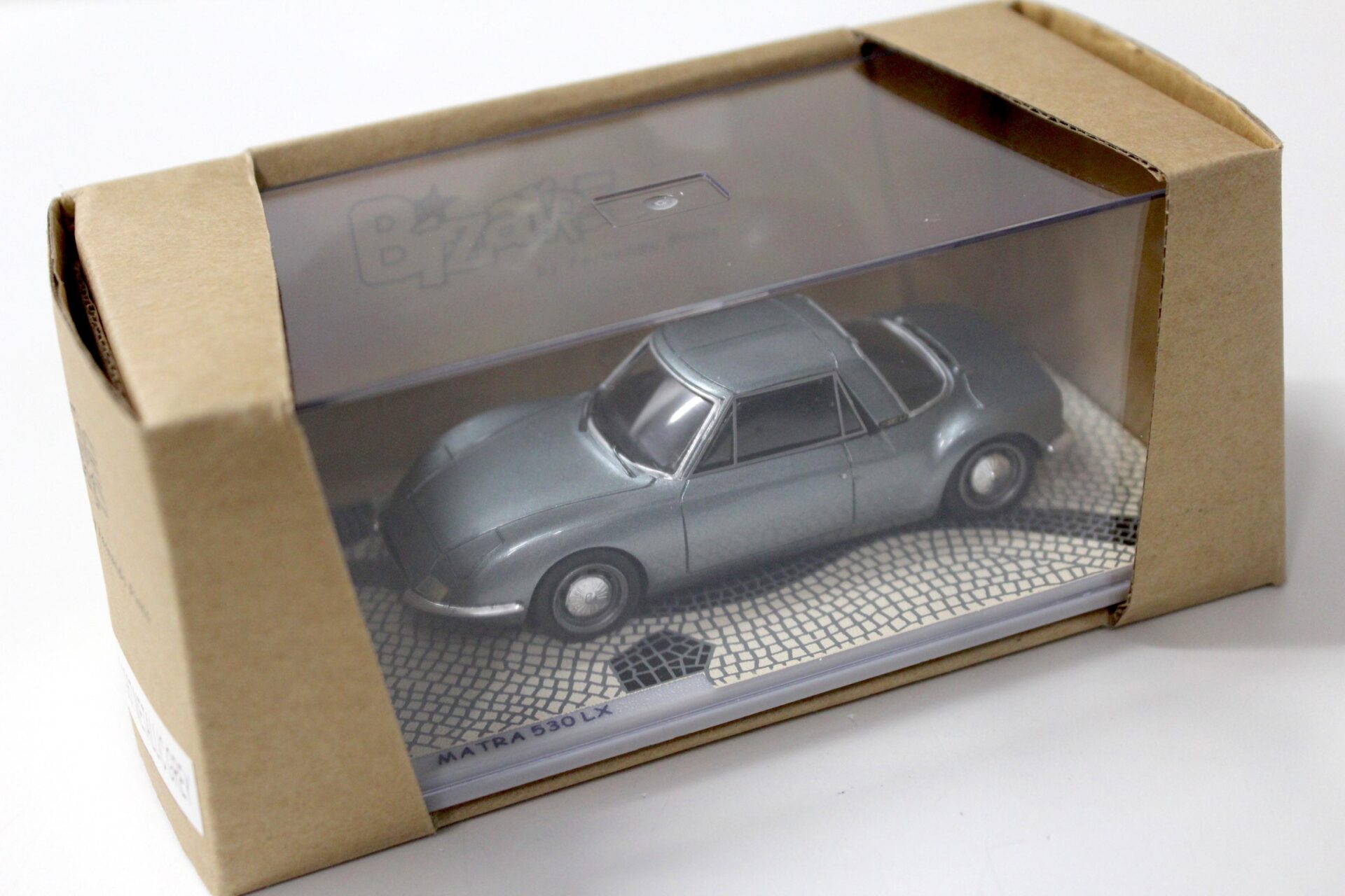 1:43 Spark Bizarre Matra 530 LX metallic grey