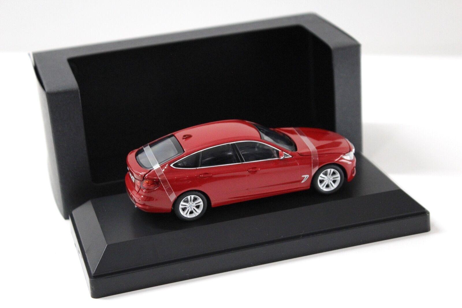 1:43 Paragon BMW 3er / 3 Series GT F34 red DEALER VERSION