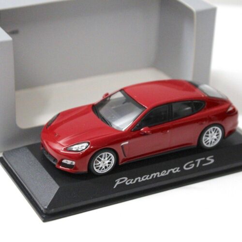 1:43 Minichamps Porsche Panamera GTS red DEALER VERSION