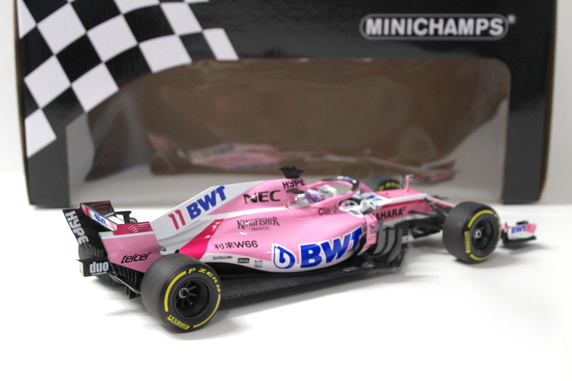 1:18 Minichamps Force India F1 Team Mercedes VJM11 Sergio Perez 2018