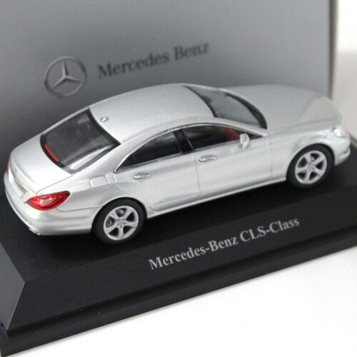 1:43 Norev Mercedes CLS-Klasse silver DEALER VERSION