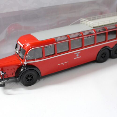 1:43 Premium ClassiXXs Mercedes O10000 BUS Deutsche Reichspost red