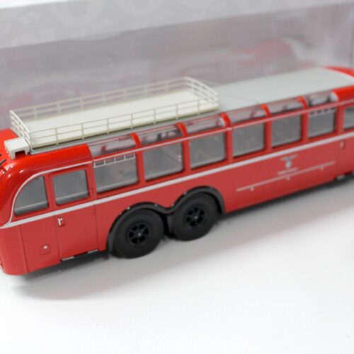 1:43 Premium ClassiXXs Mercedes O10000 BUS Deutsche Reichspost red - Image 2