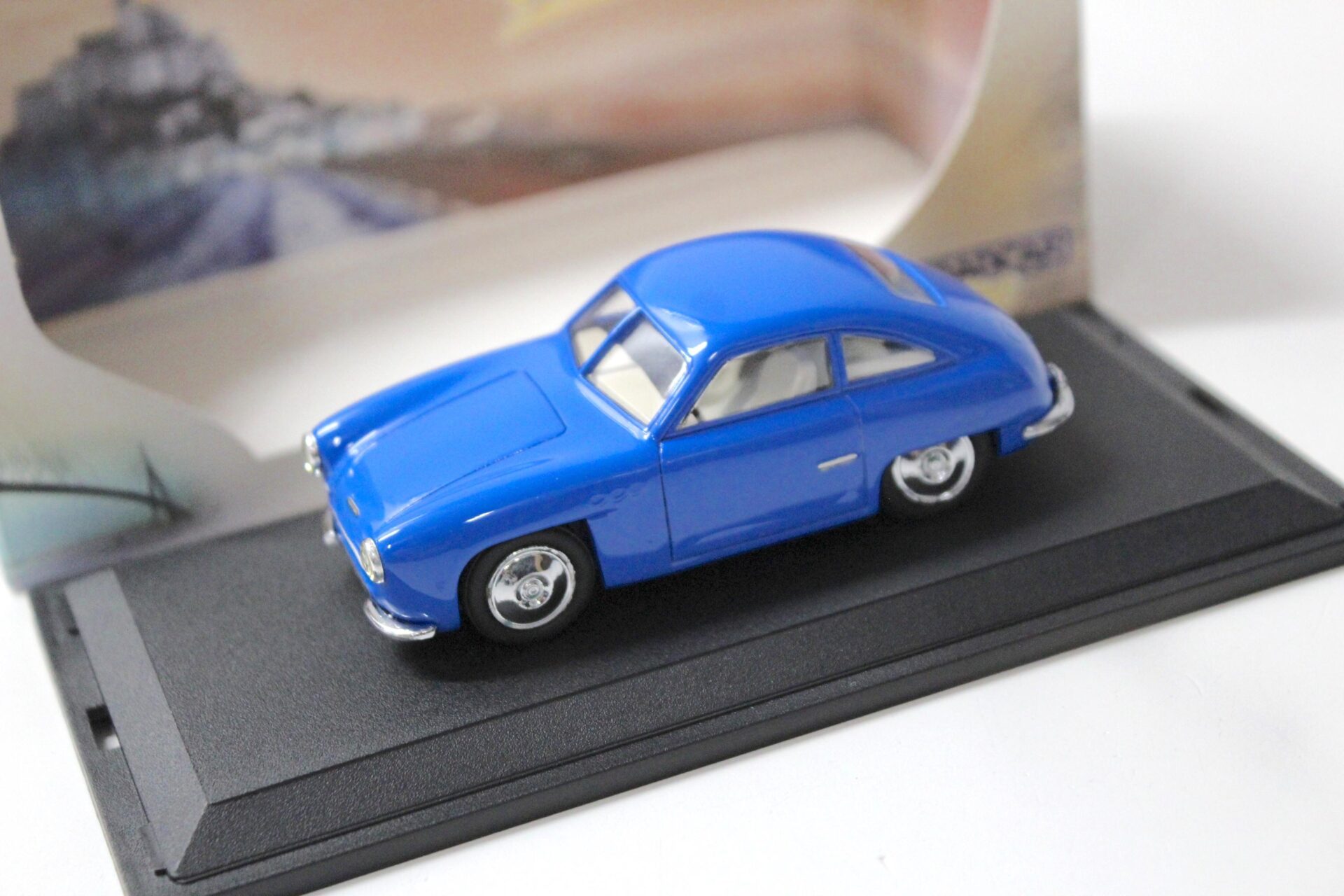1:43 Paradcar DB Panhard Coach Frua 1952 blue