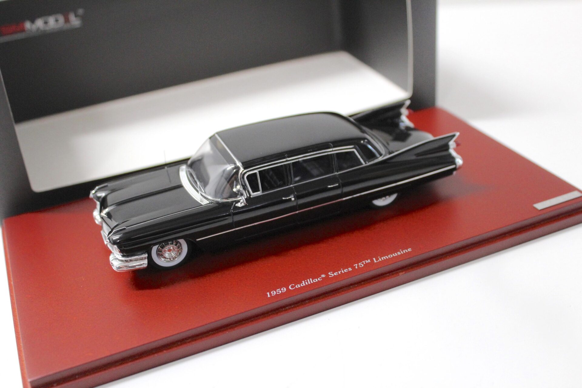 ID 48572 orig.jpg 1:43 TSM True Scale 1959 Cadillac Series 75 Limousine black