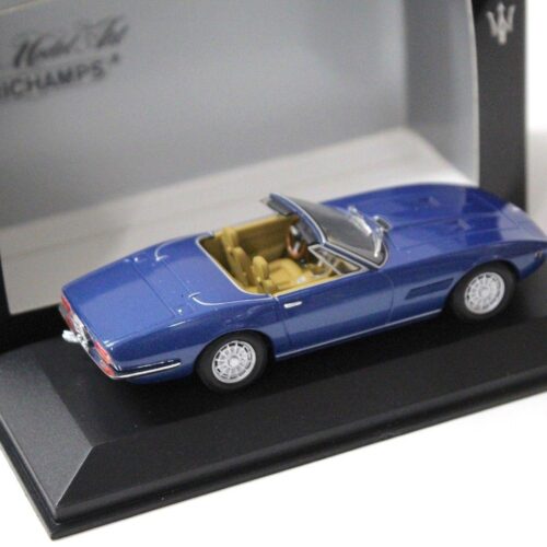 1:43 Minichamps Maserati Ghibli Spider blue - Image 2