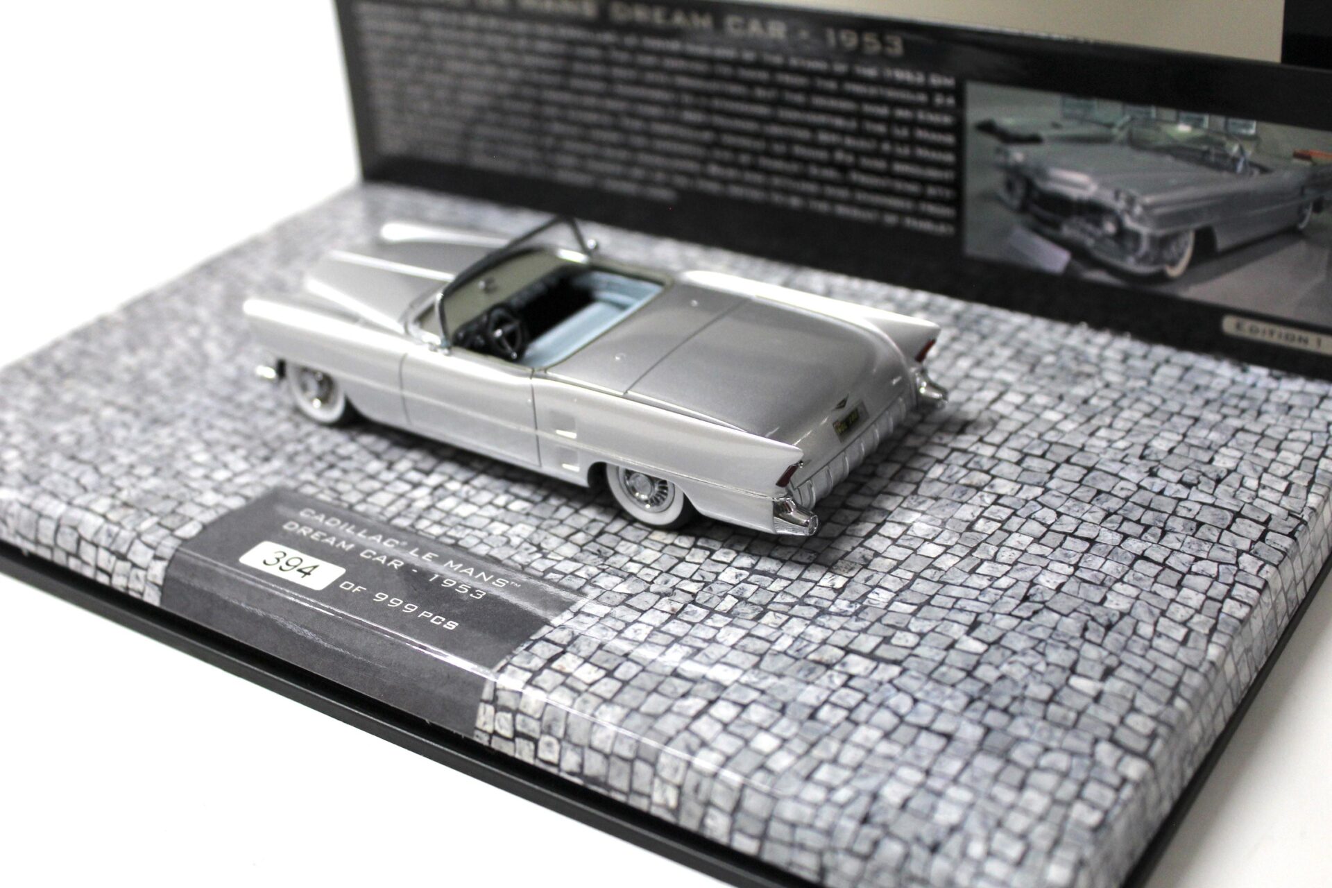 1:43 Minichamps Cadillac Le Mans Dream Car 1953 silver