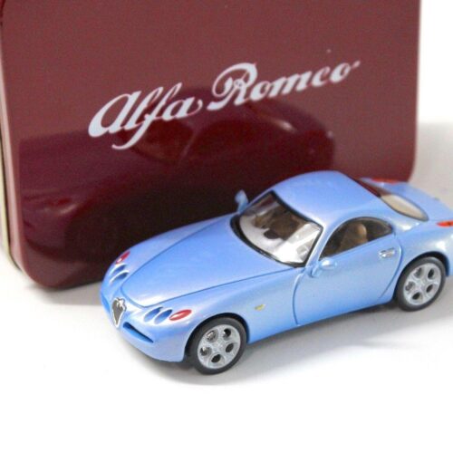 1:43 Solido Alfa Romeo Nuvola blue + metal box SP