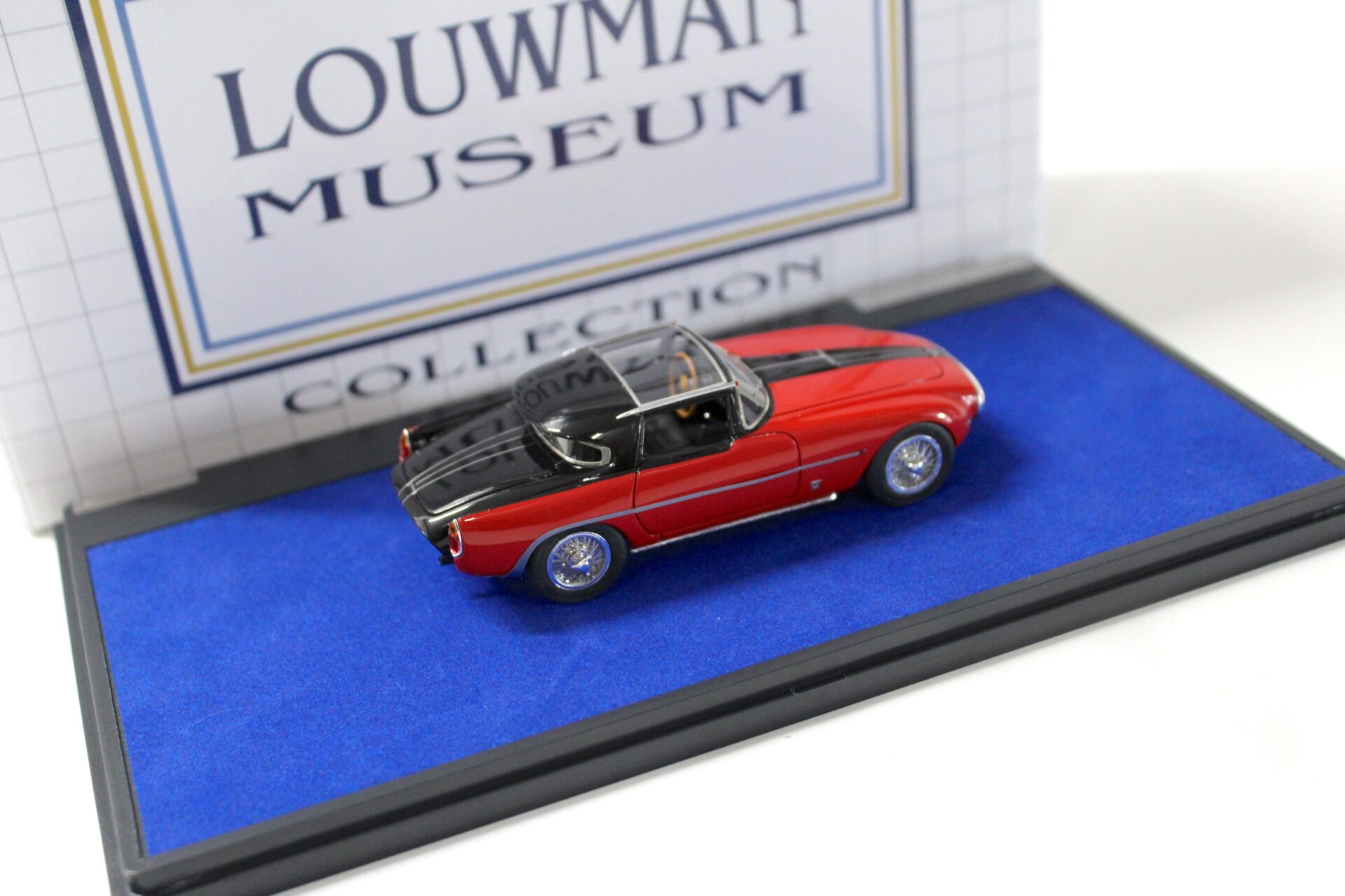 1:43 Matrix Fiat 8V Vignale Demon Rouge 1954 red Louwman Museum