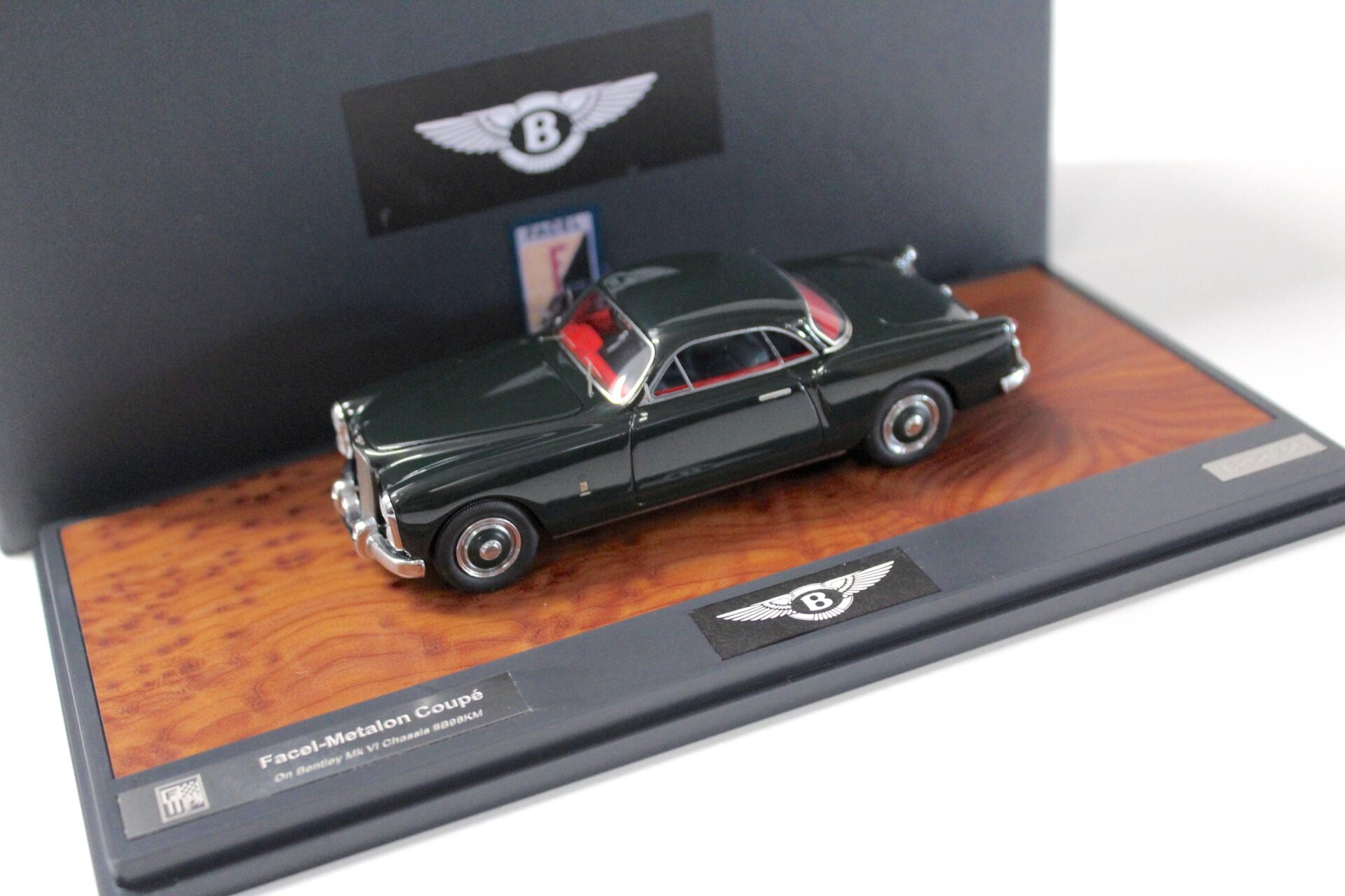 1:43 Matrix Facel Metalon Coupe on Bentley Mk VI Chassis 1951 green