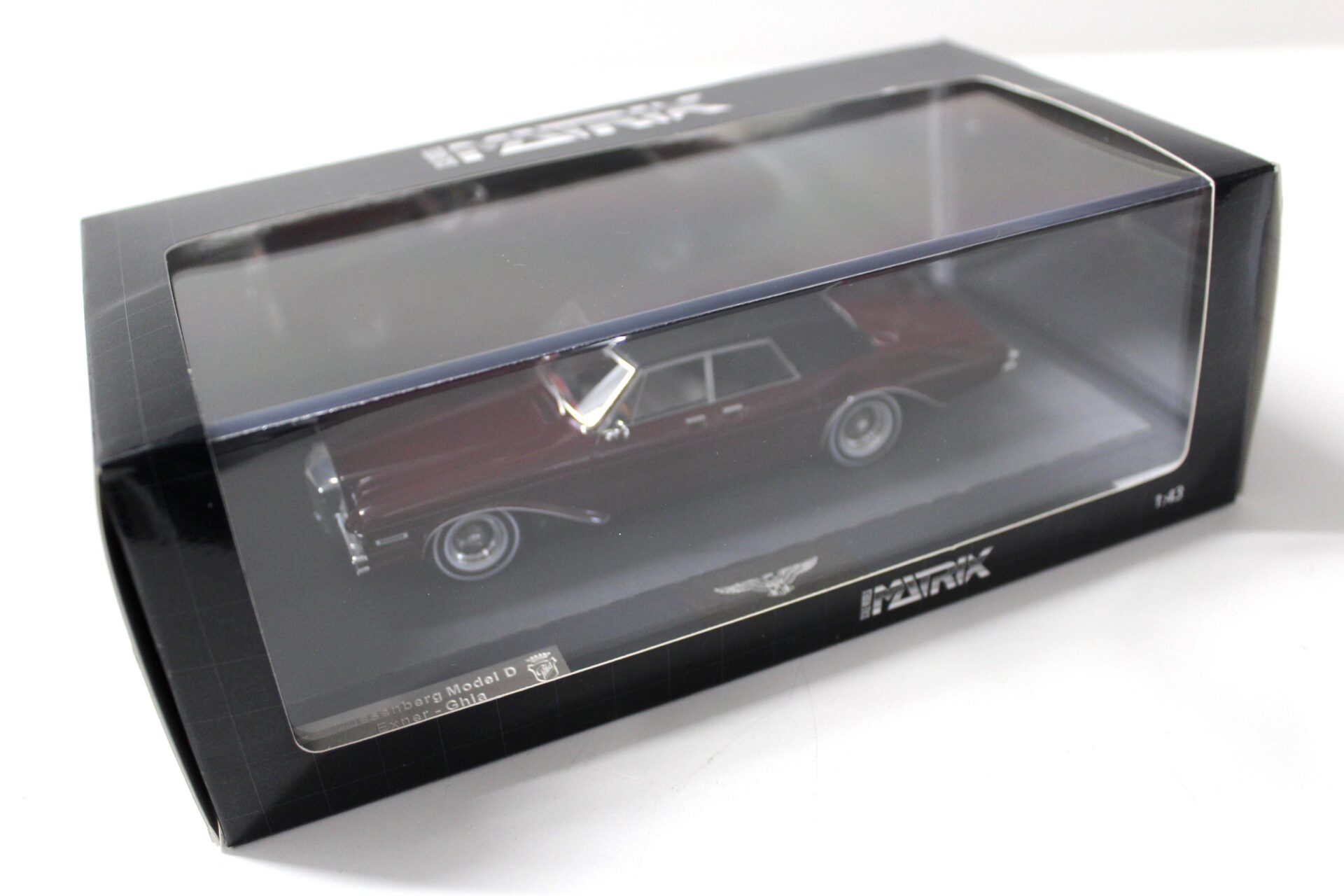 1:43 Matrix Duesenberg Model D Exner Ghia 1966 maroon/ black