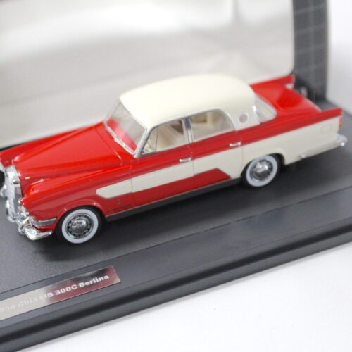 1:43 Matrix 1956 Mercedes Ghia 300C Berlina red/ white