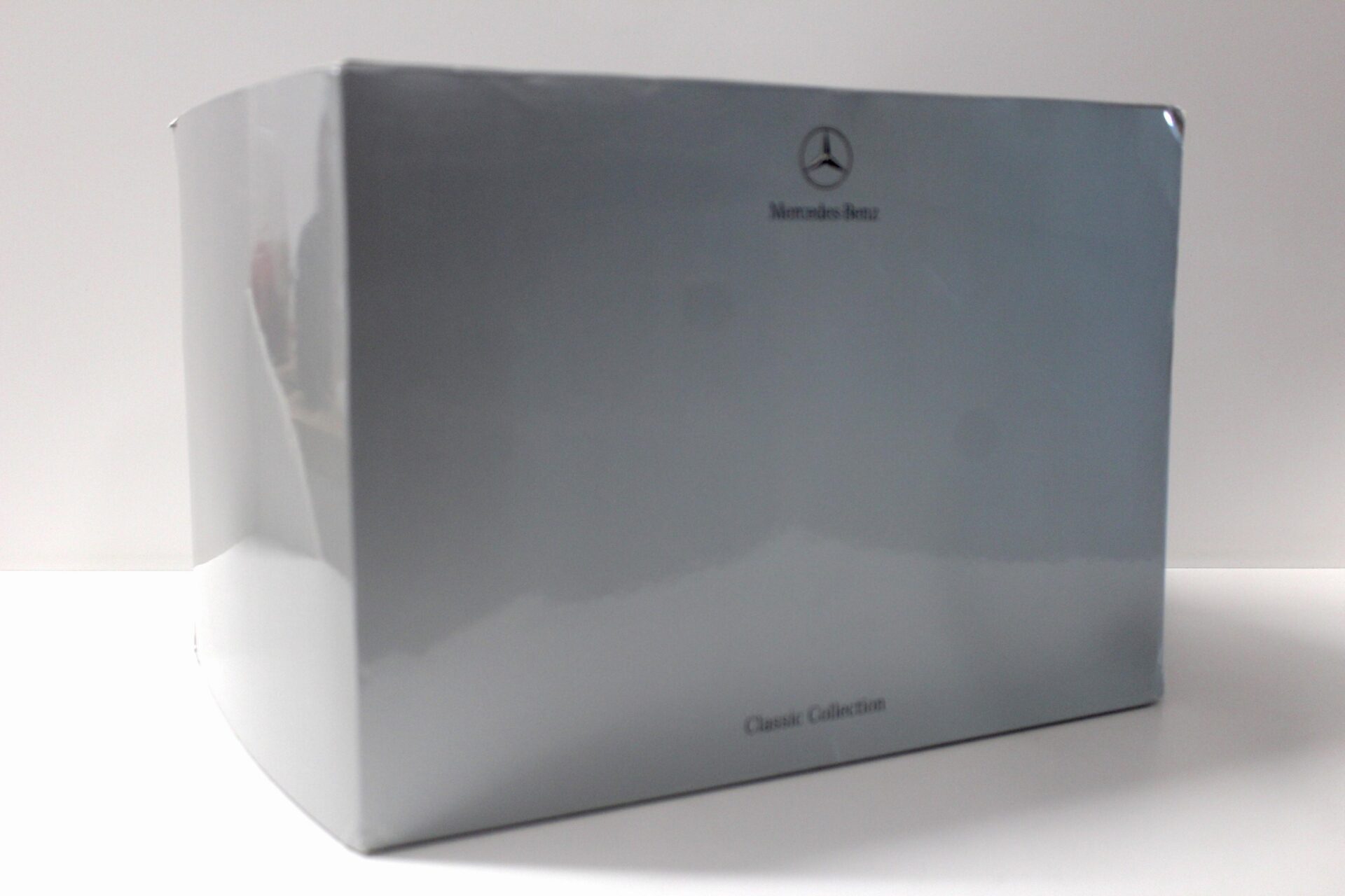 1:10 Vanbo Mercedes Benz Daimler Motor Kutsche dark blue DEALER VERSION