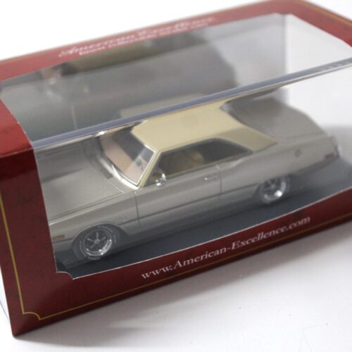 1:43 American Excellence NEO Dodge Dart Swinger beige metallic