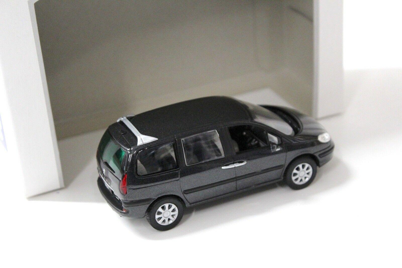1:43 Norev Peugeot 807 grey/black DEALER VERSION