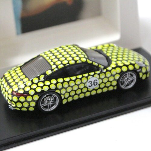 1:43 Spark Porsche 911 (991) Carrera SHOWTIME DEALER VERSION