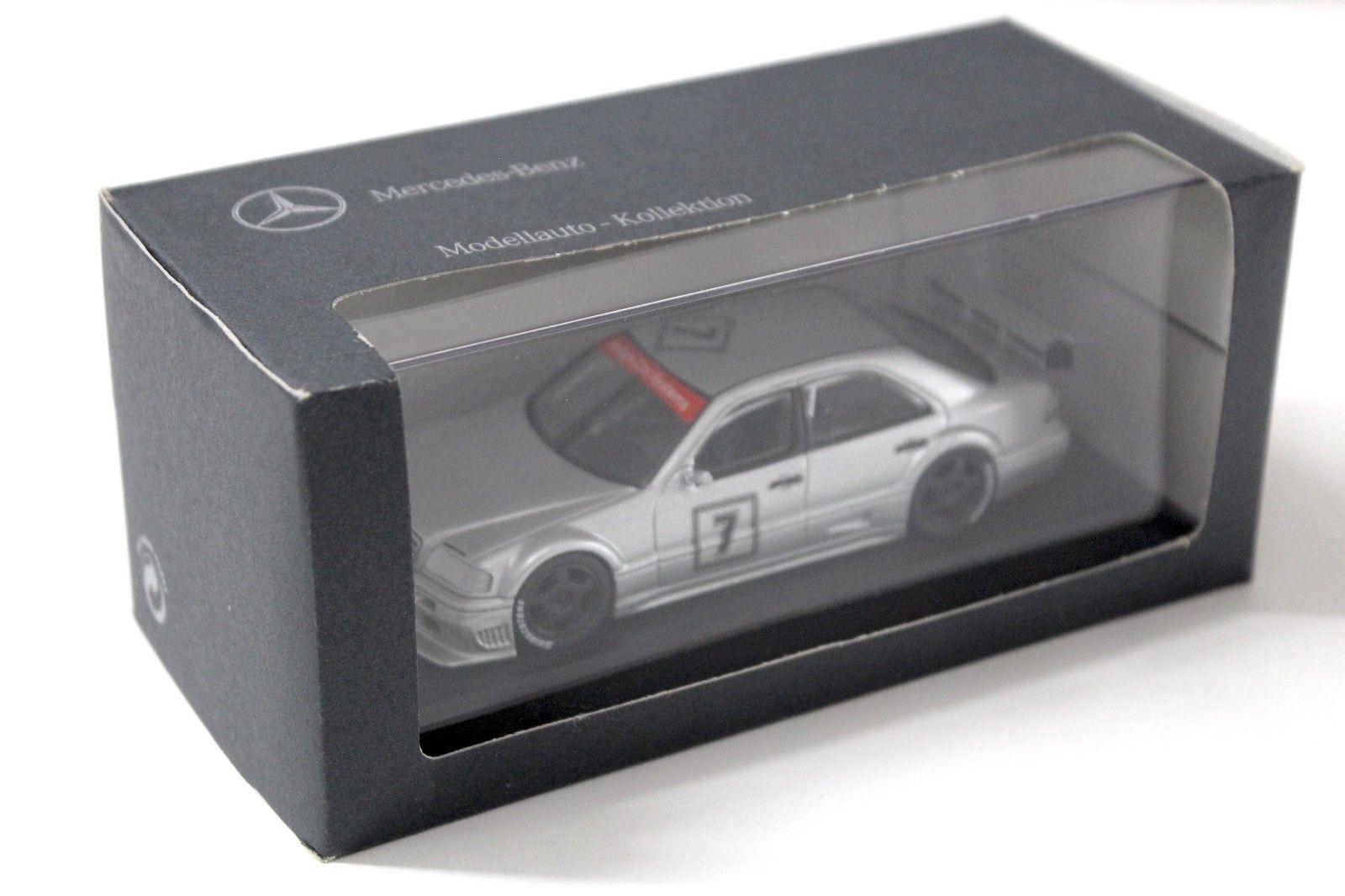1:43 Minichamps Mercedes C-Klasse Testcar #7 silver DEALER VERSION