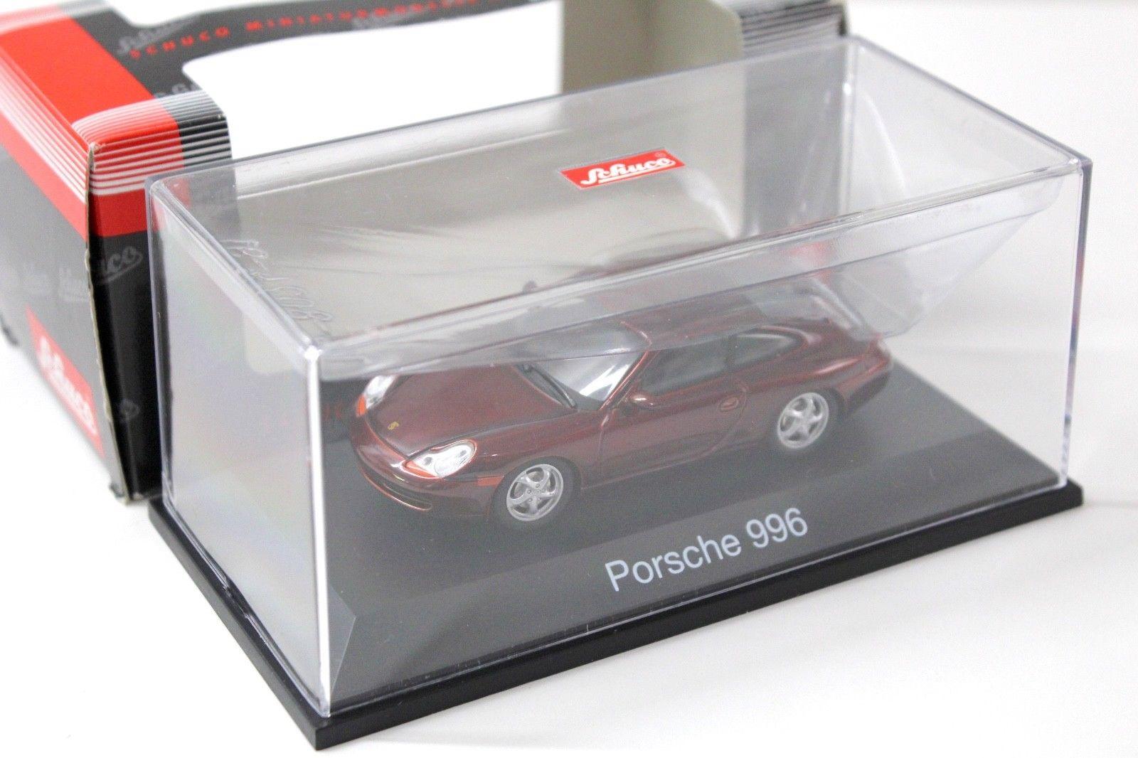 1:43 Schuco Porsche 911 (996) Coupe dark red