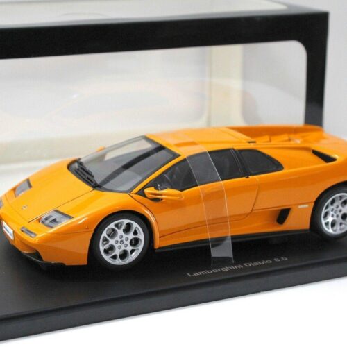 1:18 AUTOart Lamborghini Diablo 6.0 orange