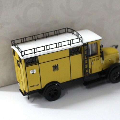 1:43 Premium ClassiXXs Bergmann Elektrowagen Reichspost yellow
