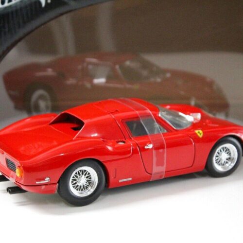1:18 Hot Wheels Ferrari 250 LM Coupe red