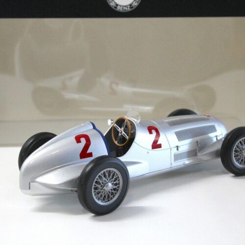 1:18 Minichamps Mercedes W125 Silberpfeil Lang Tripolini #2 DEALER VERSION