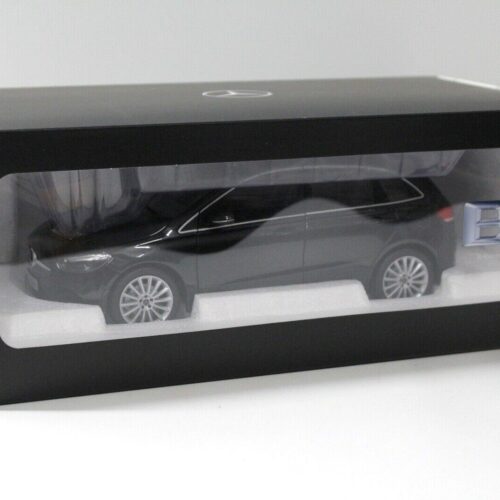 1:18 Z Models Mercedes B-Klasse Kosmos black DEALER VERSION