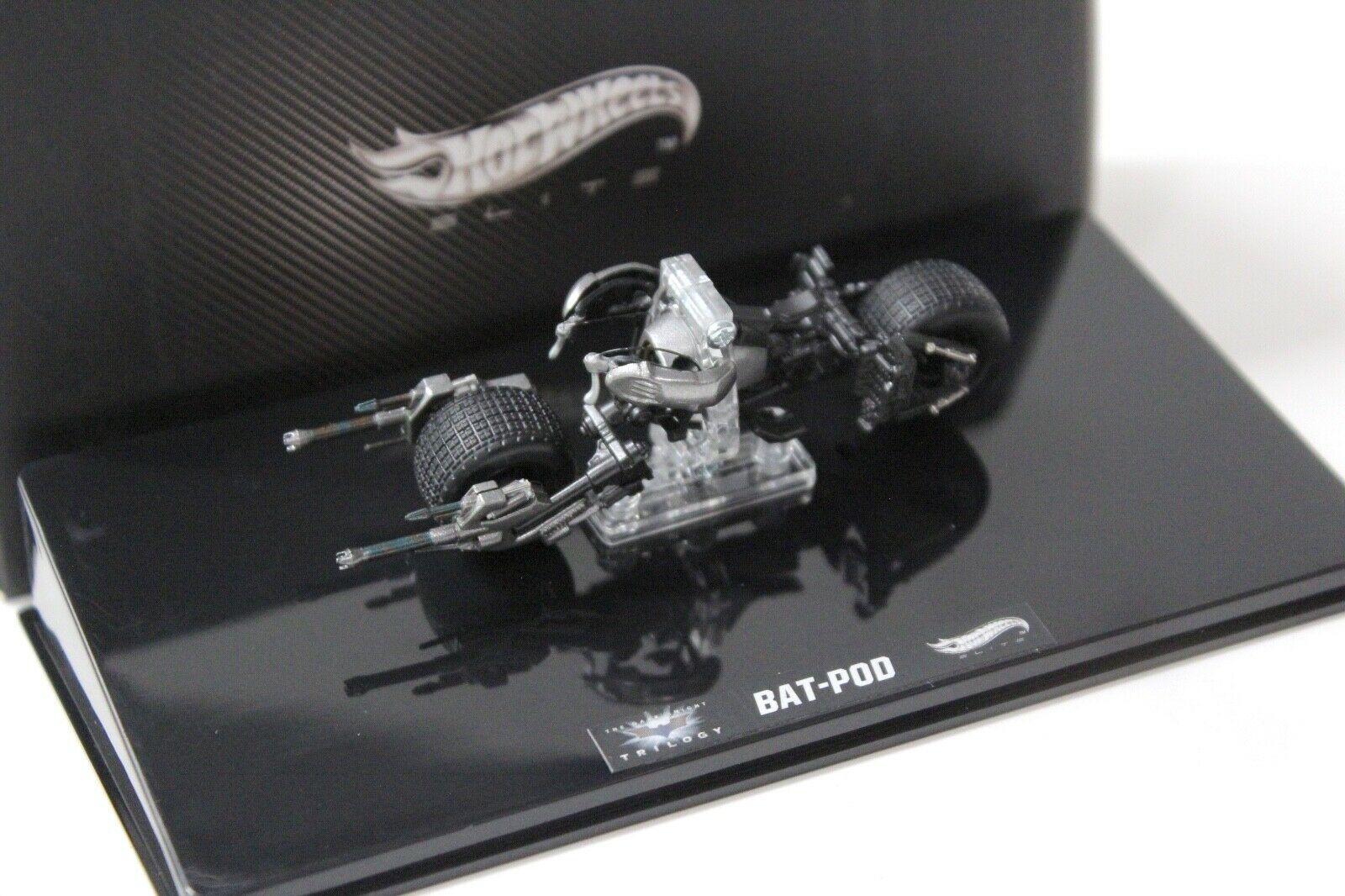 1:43 Elite Batman Batmobile Bat-Pod Dark Knight