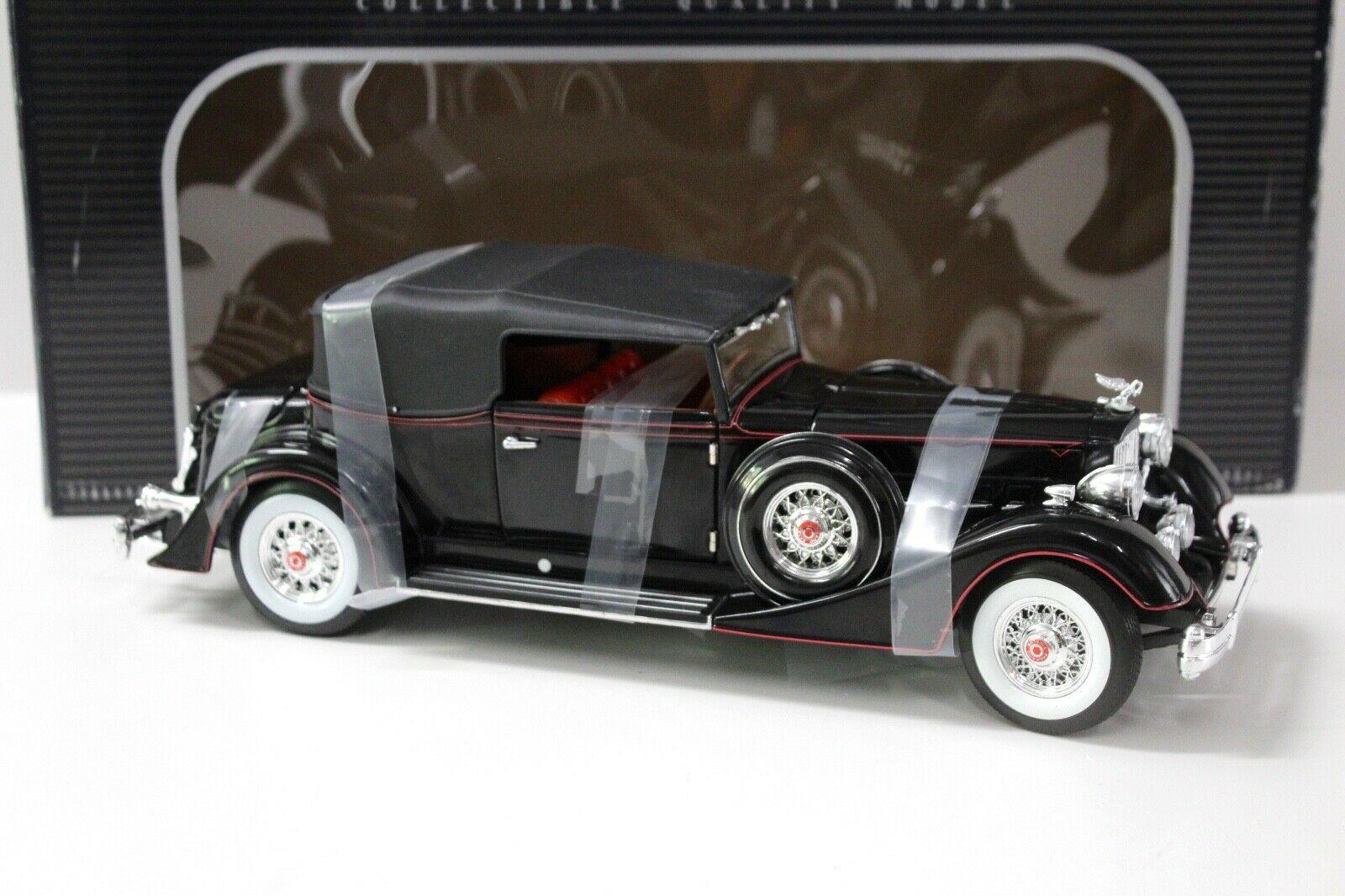 1:18 Anson Packard 1934 black