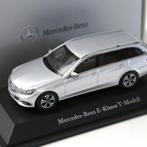 1:43 Kyosho Mercedes E-Klasse T-Modell silver DEALER VERSION