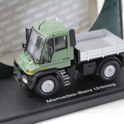1:43 Schuco Mercedes U300 Unimog Pritsche green