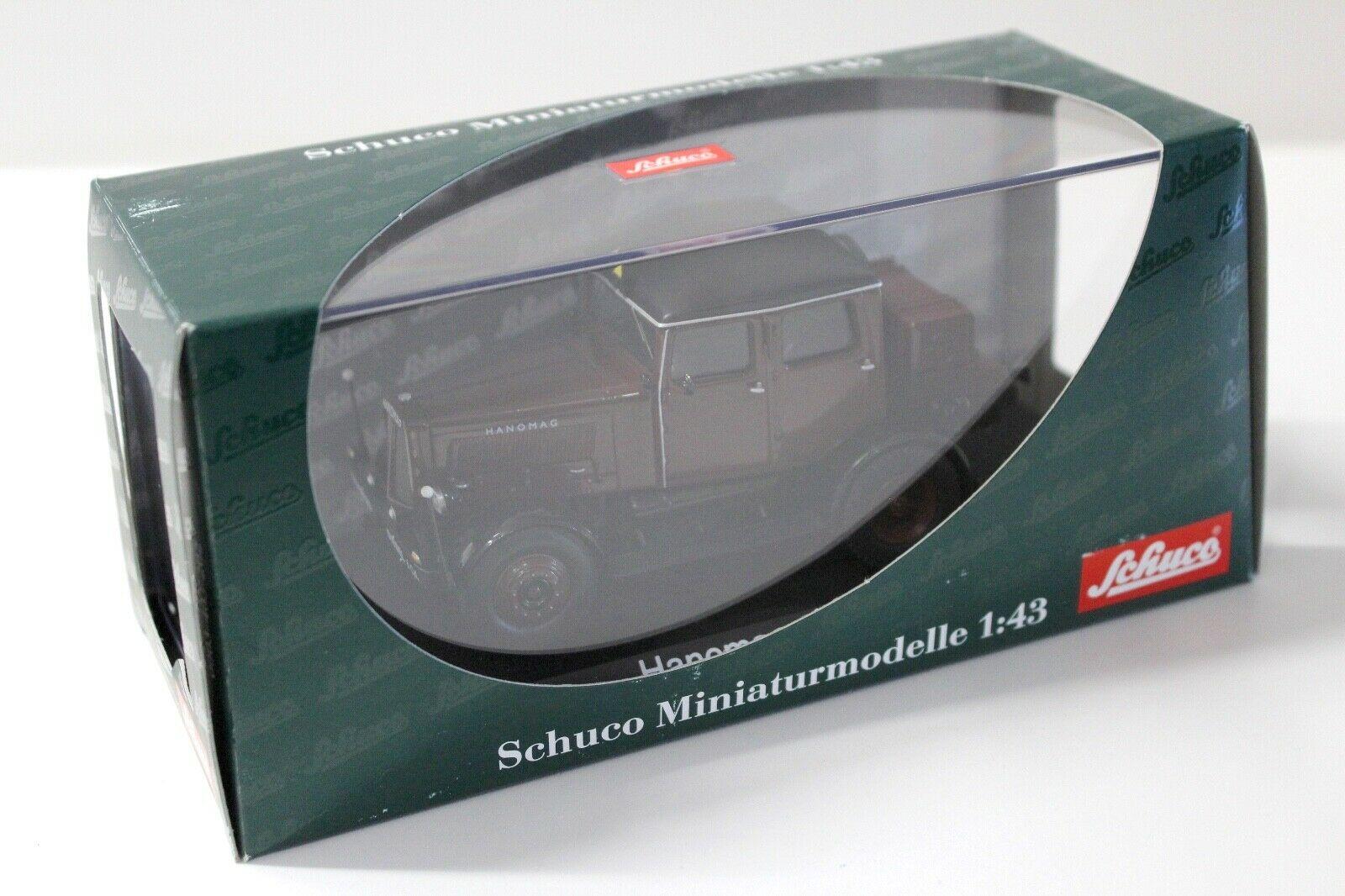 1:43 Schuco Hanomag ST 100 brown Zugmaschine