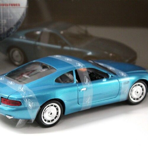 1:18 Guiloy Aston Martin DB7 Coupe blue