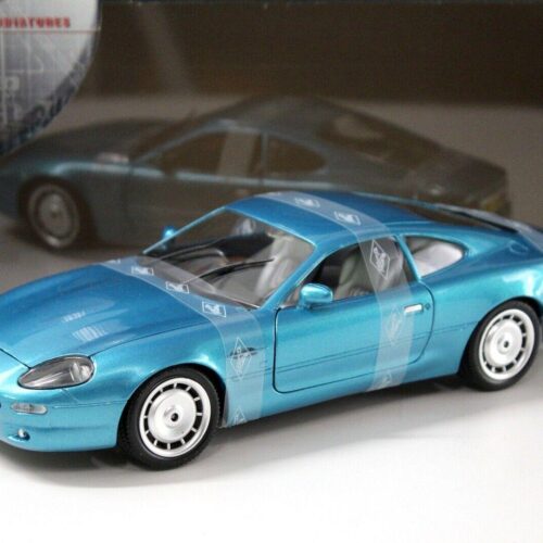 1:18 Guiloy Aston Martin DB7 Coupe blue