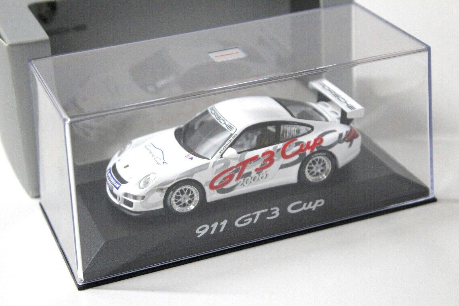 1:43 Minichamps Porsche 911 997 GT3 CUP 2006 DEALER VERSION