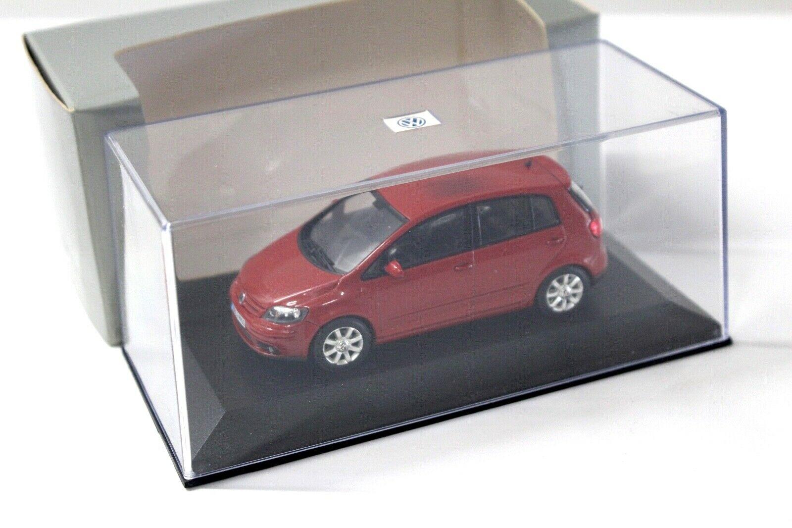 1:43 Minichamps VW Golf Plus red DEALER VERSION