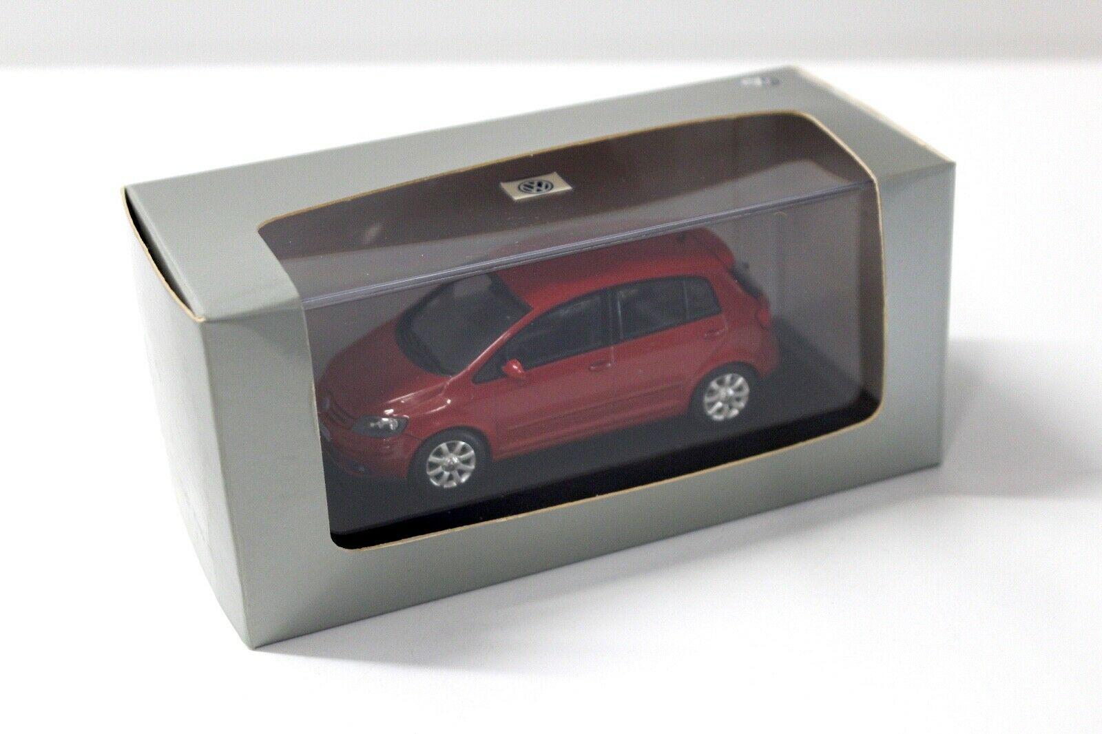1:43 Minichamps VW Golf Plus red DEALER VERSION