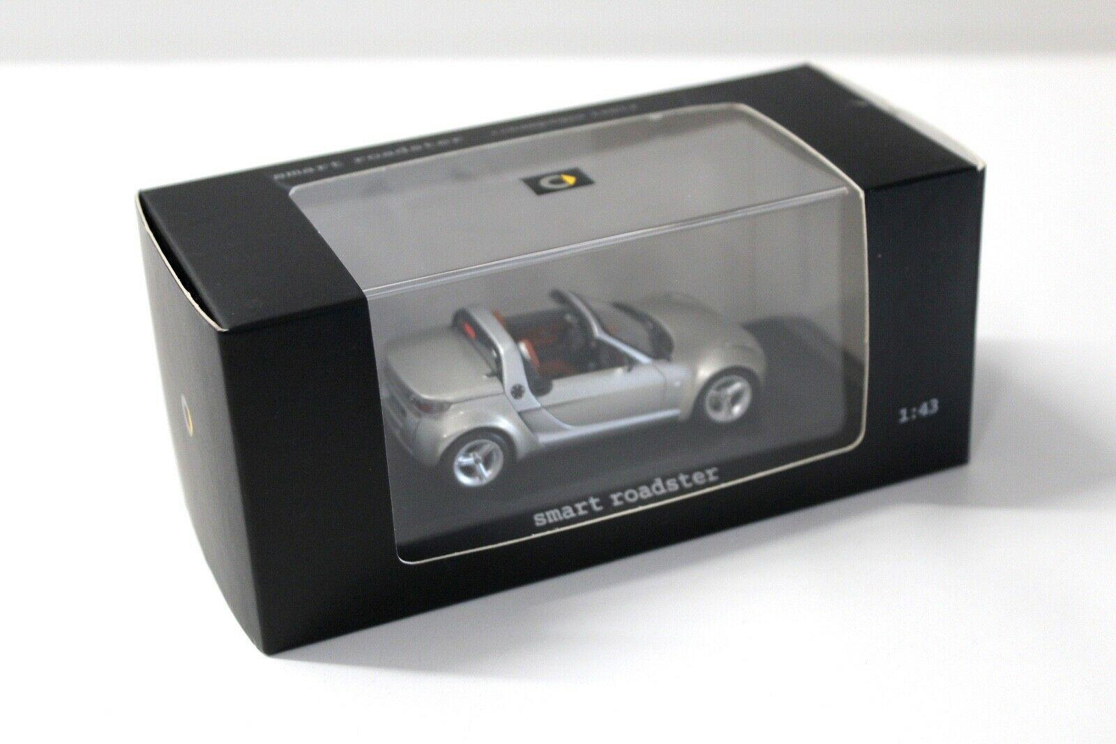 1:43 Minichamps Smart Roadster champagner remix DEALER VERSION