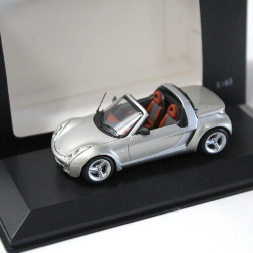 1:43 Minichamps Smart Roadster champagner remix DEALER VERSION