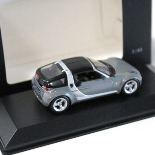 1:43 Minichamps Smart Roadster Coupe grey DEALER VERSION