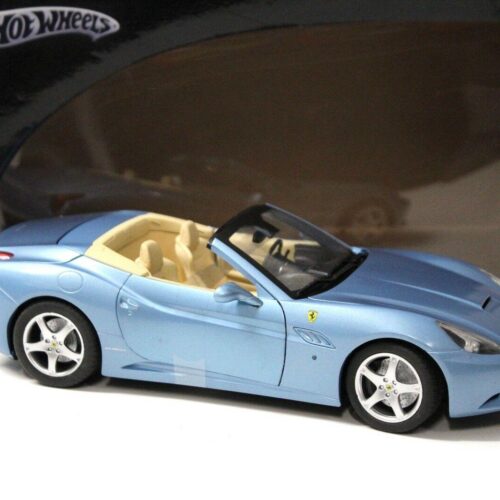 1:18 Hot Wheels Ferrari California Spyder blue