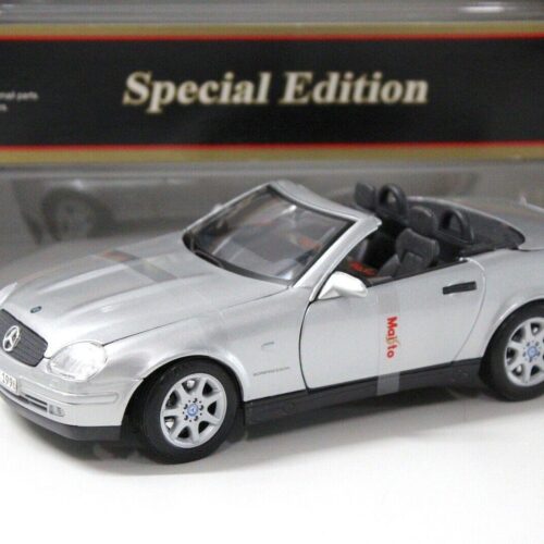 1:18 Maisto Mercedes SLK 230 Cabriolet silver 1996